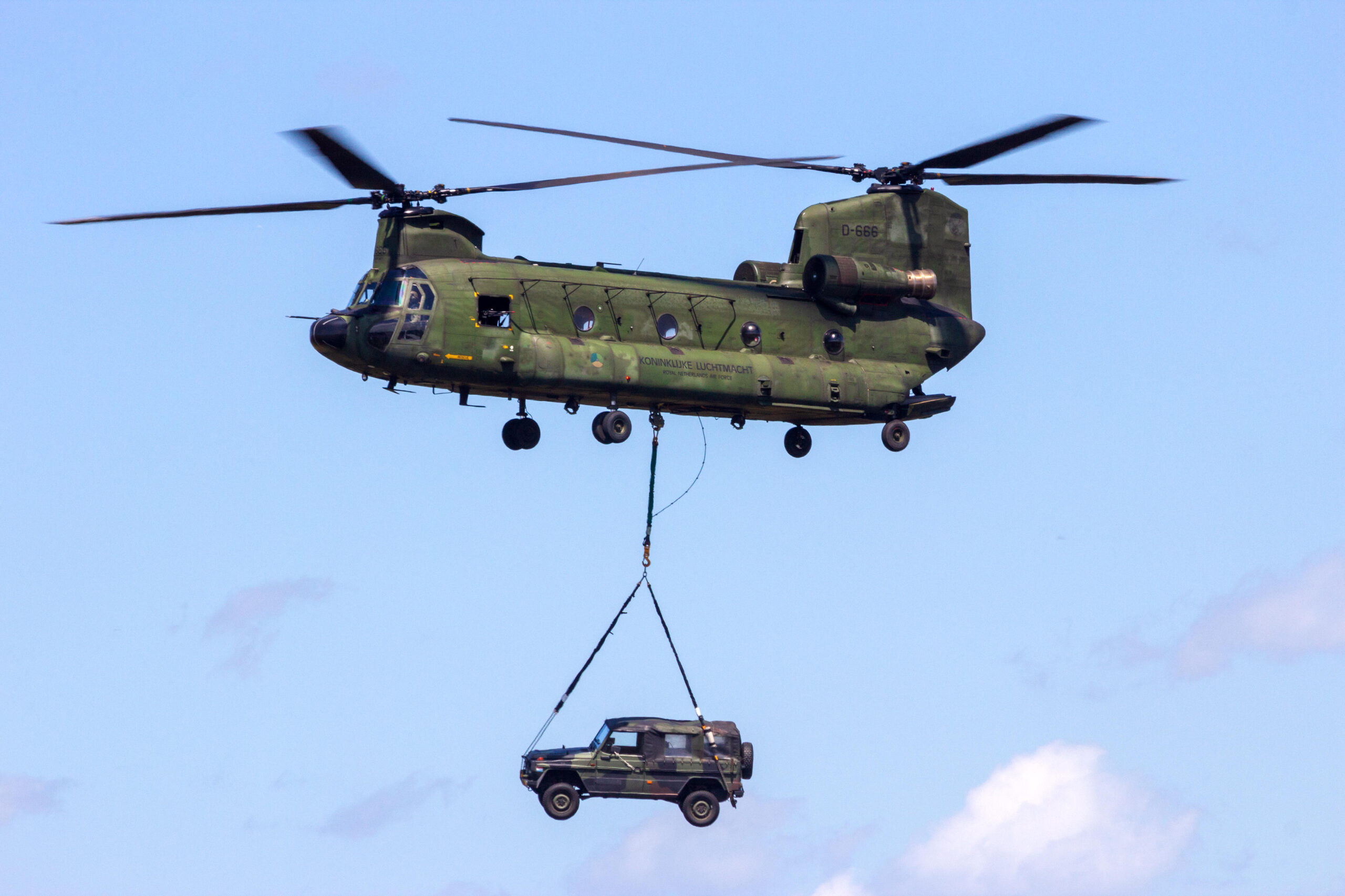 RNLAF CH-47F Chinook